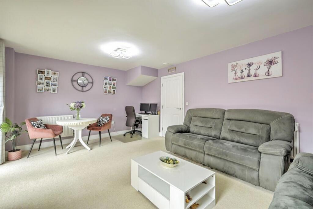 House in Northampton - View 2