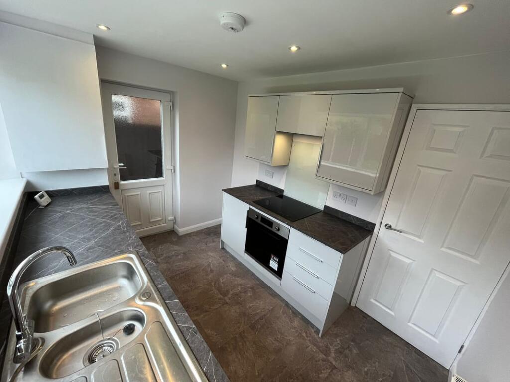 House in Lichfield, Dimbles - View 5