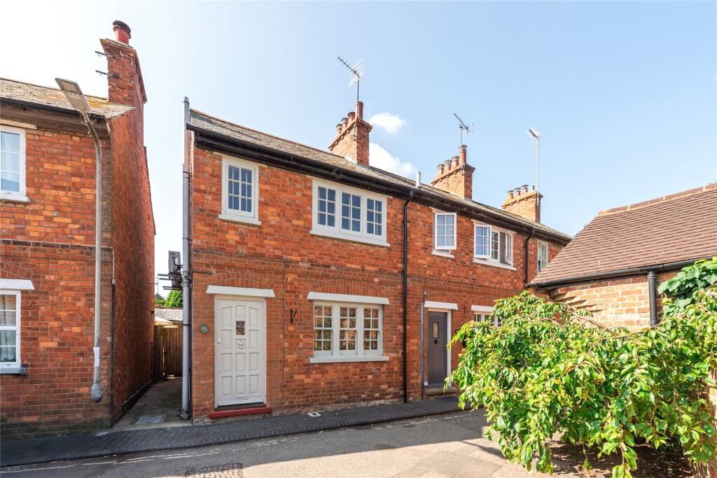 Main image of property: Mill Street, Newport Pagnell, Buckinghamshire, MK16