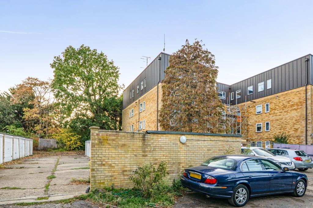 Main image of property: Bycullah Road, Enfield, EN2