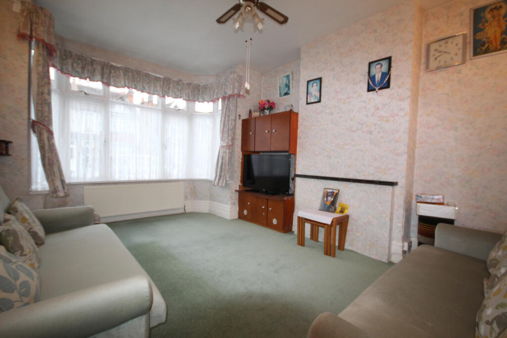 House in Harrow - View 3