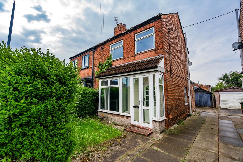 Main image of property: St. Johns Road, Scunthorpe, Lincolnshire, DN16
