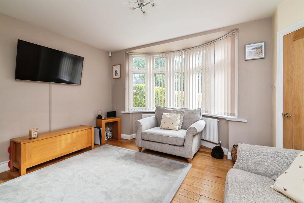 House in Nottingham, Trowell - More