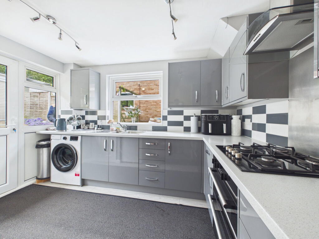 House in Torquay - More