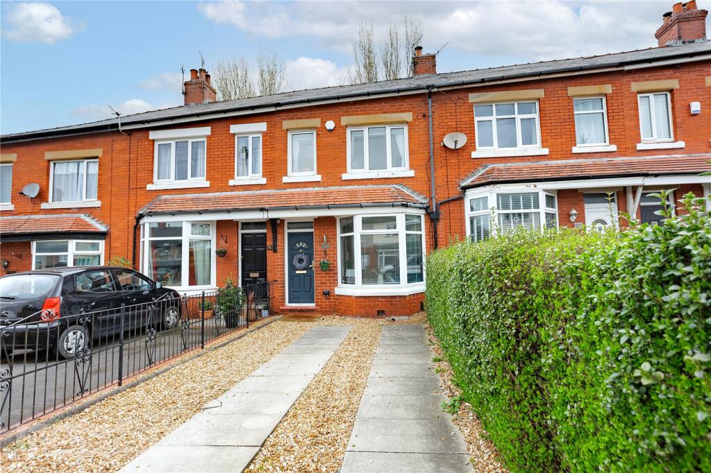 Main image of property: Newshaw Lane, Hadfield, Glossop, SK13