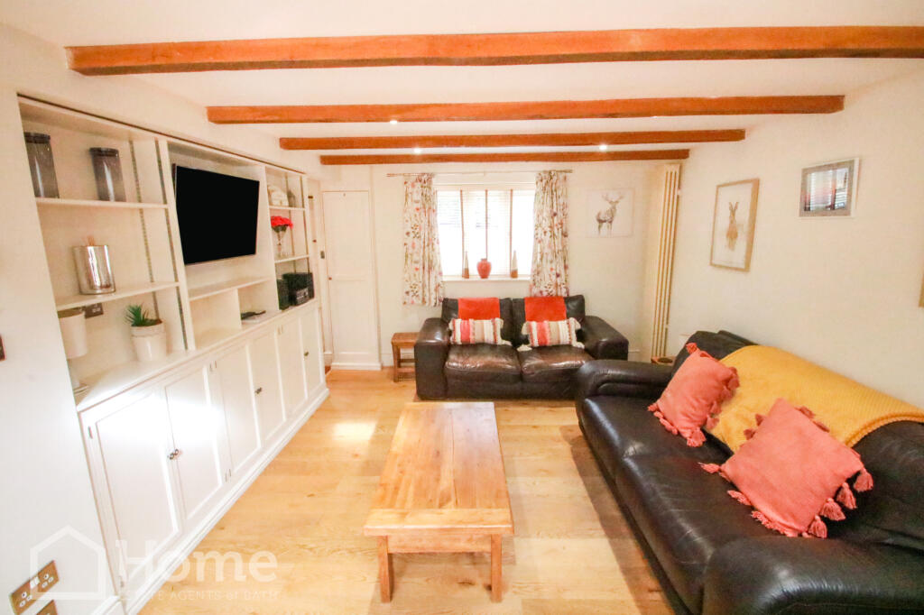House in Swindon - View 4
