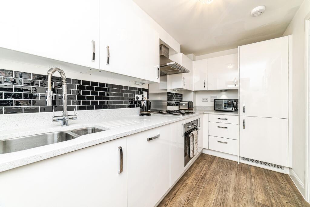 House in Basingstoke and Deane, Basingstoke - View 5