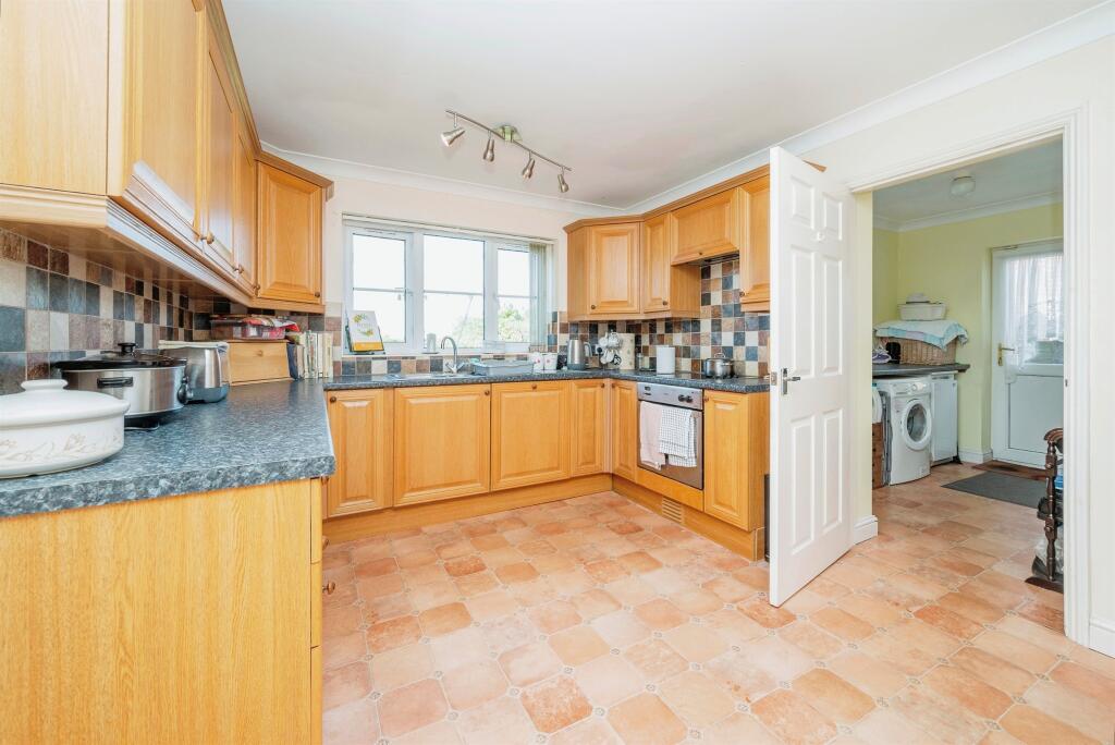 Main image of property: Penguin Road, Scratby, Great Yarmouth