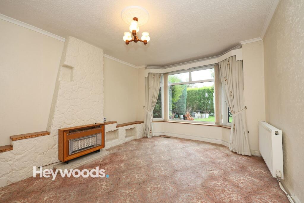 House in Stoke-on-Trent - View 4