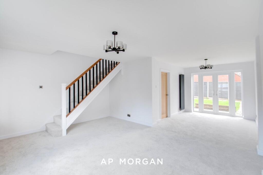 House in Redditch, Worcestershire - View 2