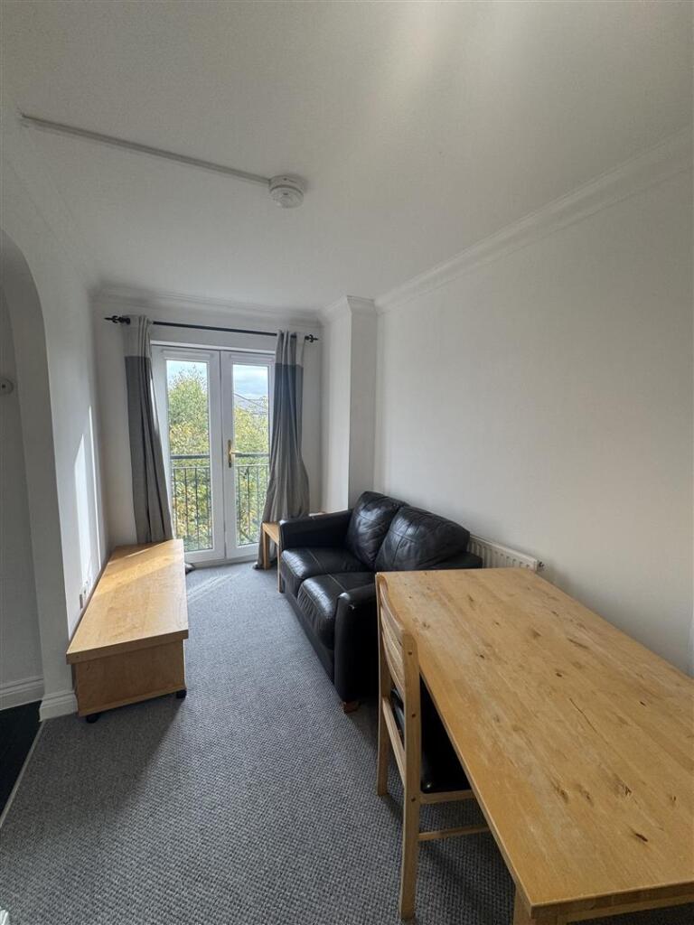 Apartment in Oxford, Oxfordshire - View 5