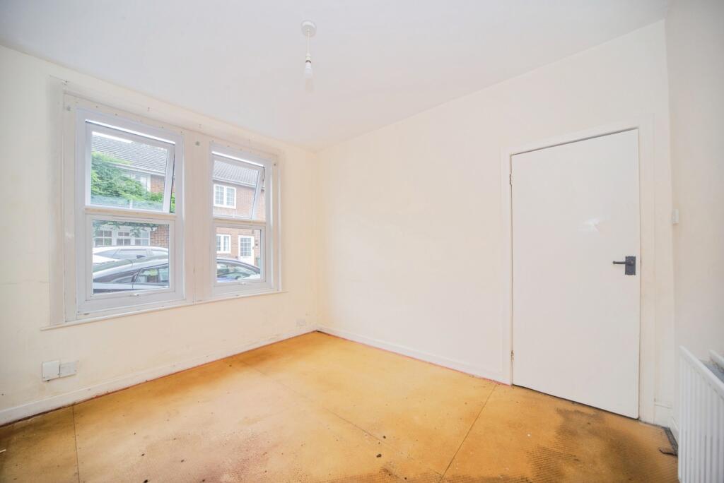 House in Southampton, Bellevue, Bevois Town - More