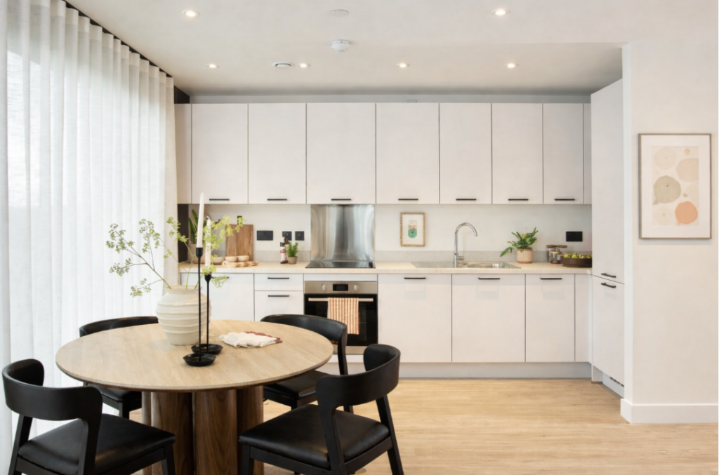 Apartment in Birmingham, West Midlands - View 4