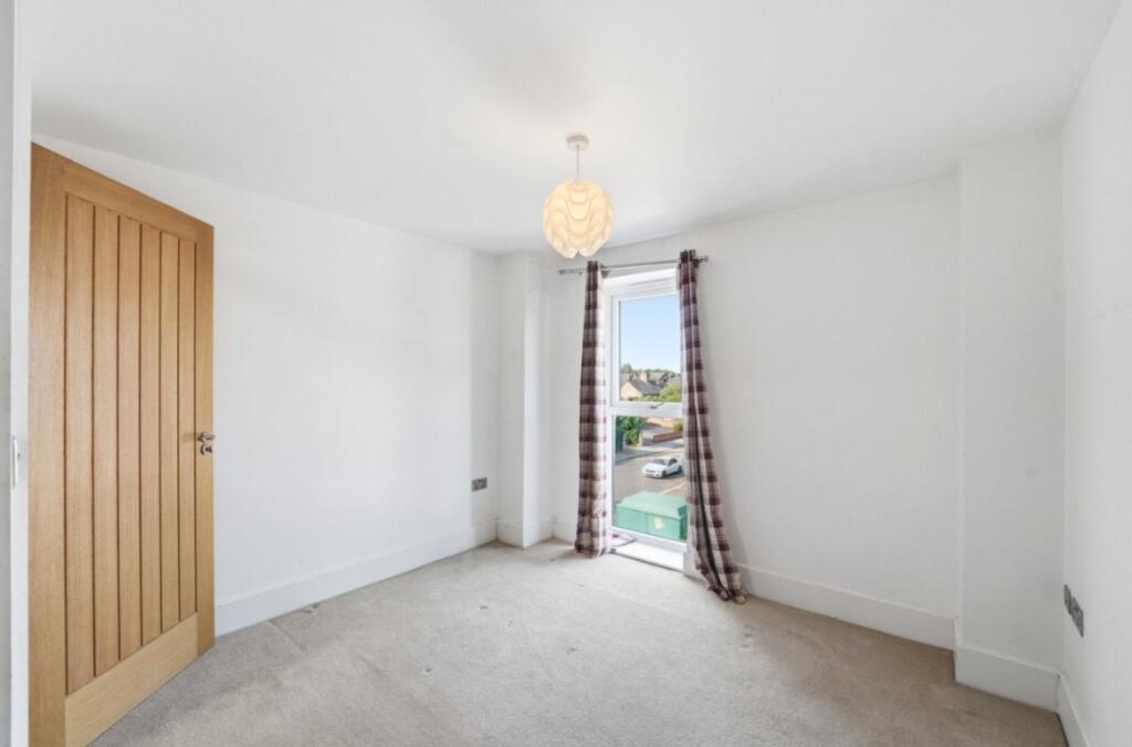 Apartment in Nottingham - View 4