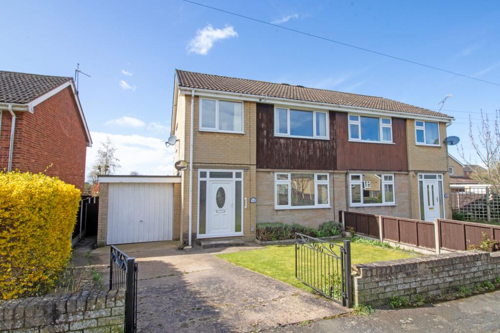 Main image of property: Greystones Road, Gainsborough, DN21