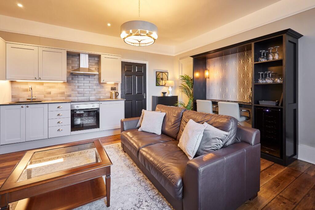 1-bed flat on Apartment 2, 13 Prospect Hill, Whitby, North Yorkshire, YO21 1QE, £150,000