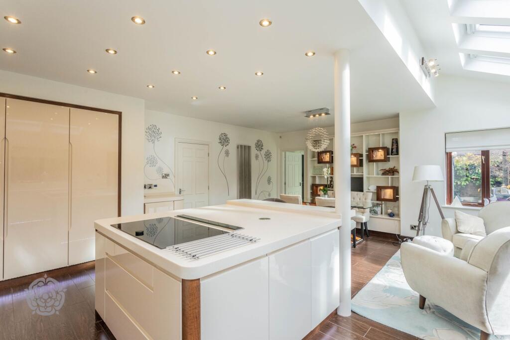 House in Bolton, Markland Hill - View 5