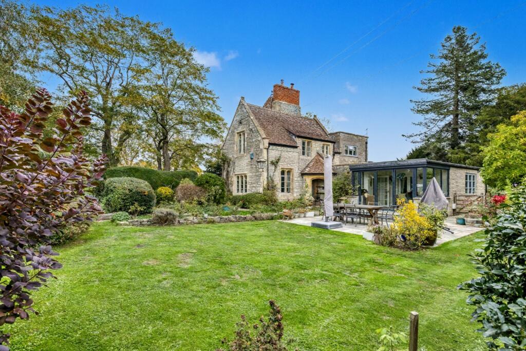 Additional image 2 of Period house on outskirts of Butleigh village
