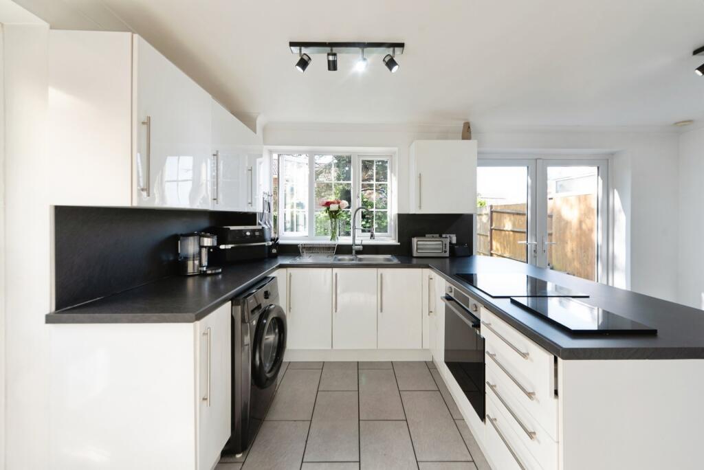 Clover Close, GOSPORT, Hampshire, PO13 - More