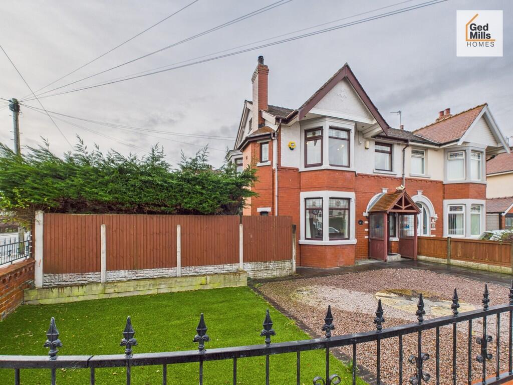 3-bed semi-detached on 70, Chester Avenue , Thornton/Cleveleys , £240,000