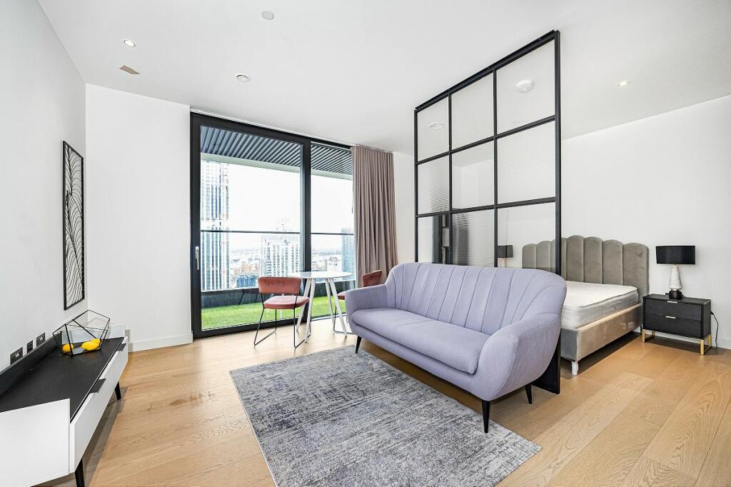 Main image of property: Hobart Building, The Wardian, Canary Wharf, E14