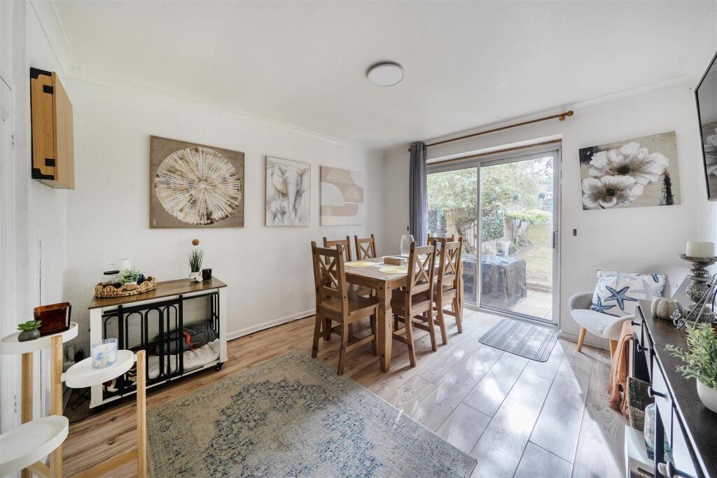 House in Reading, Caversham Heights - View 4