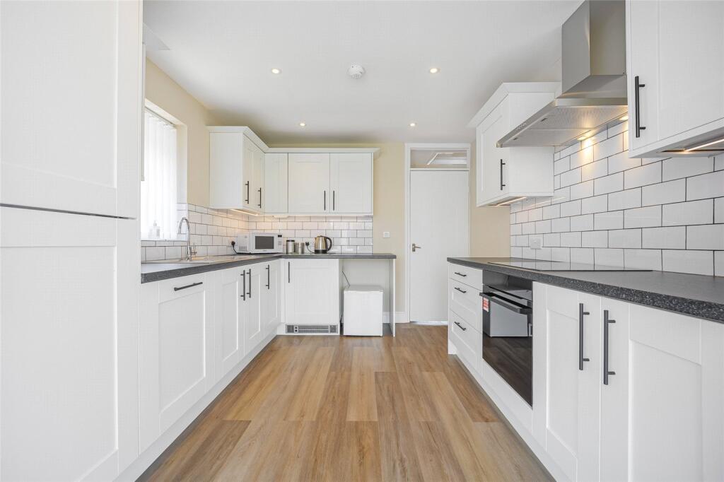 House in Sefton, Meols Cop - View 5