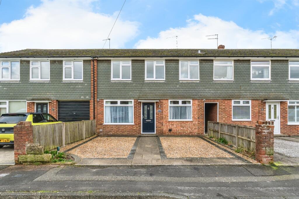 Main image of property: Testbourne Road, Totton, SOUTHAMPTON