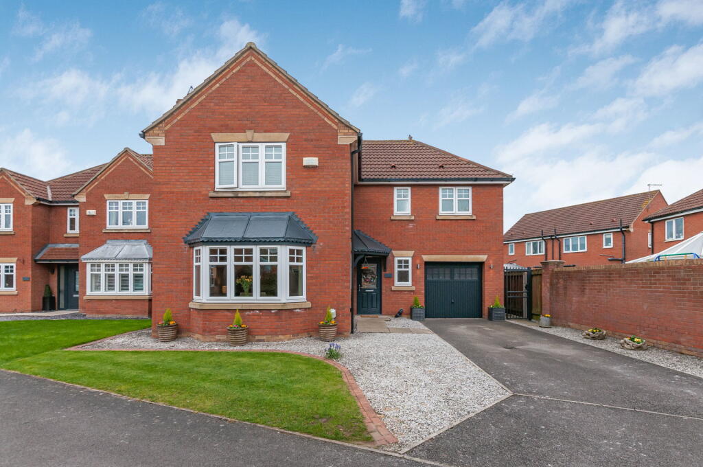 Main image of property: Keld Close, Hedon, Hull, HU12 8GP