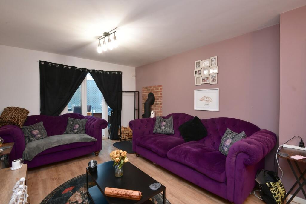 House in Nottingham - View 3