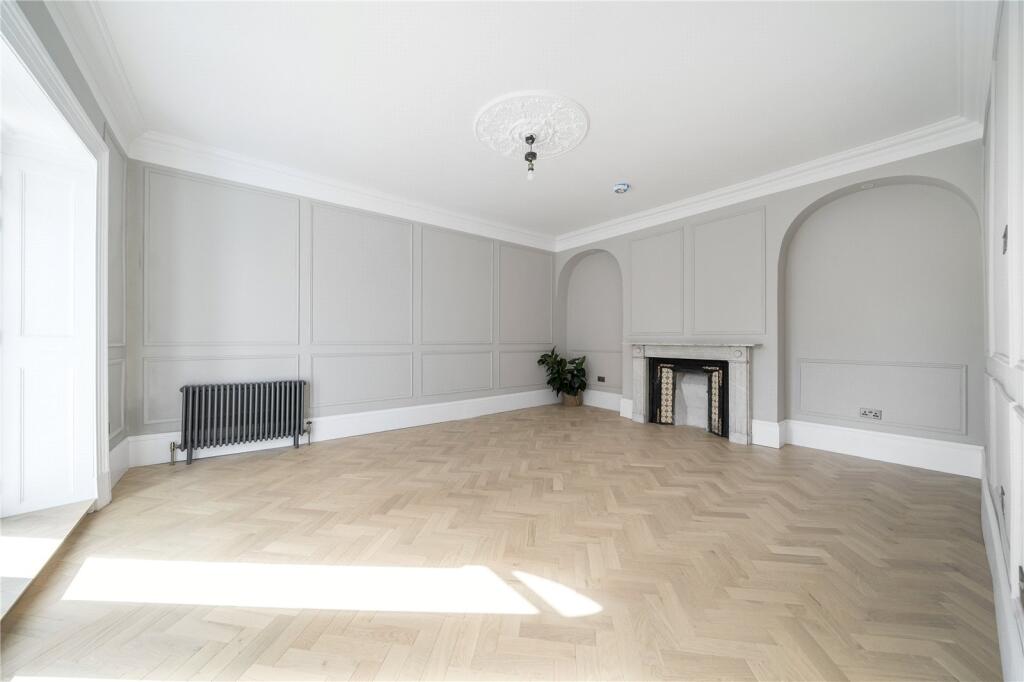 Wellington Park, Clifton, BS8 - View 6