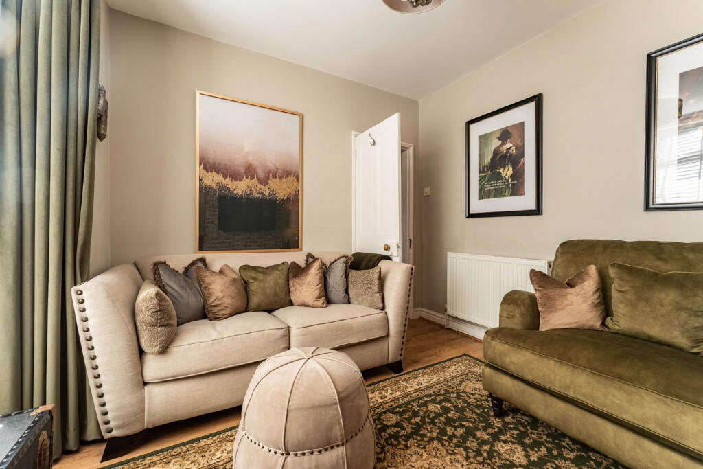 House in York - View 3