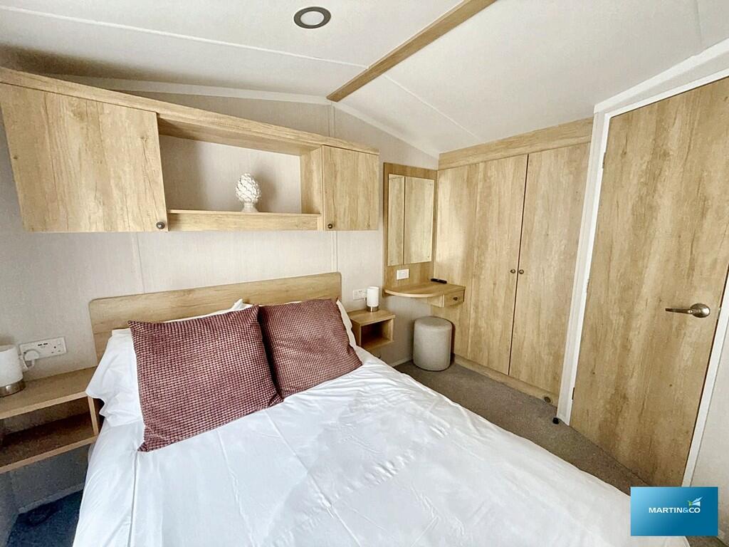 Oakdene Holiday Park photo 5