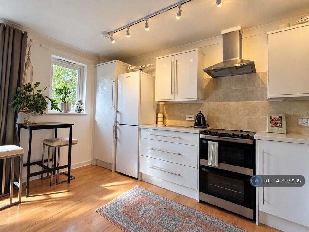 Apartment in Exeter, St Thomas - View 5