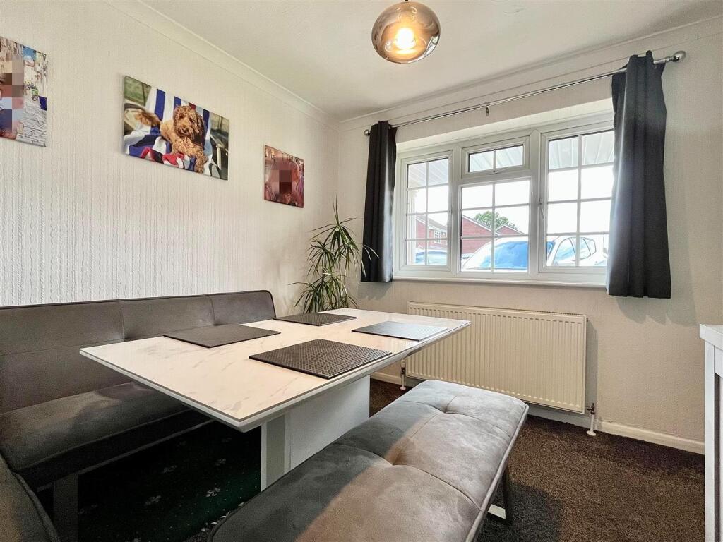 House in Sutton Coldfield, Walmley - More