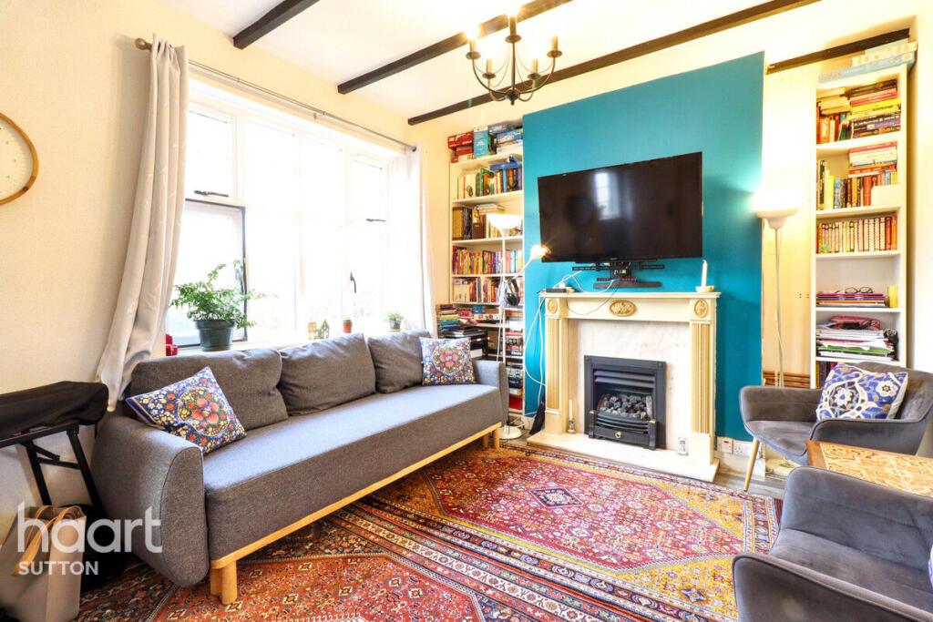 Main image of property: Hawthorne Close, Sutton