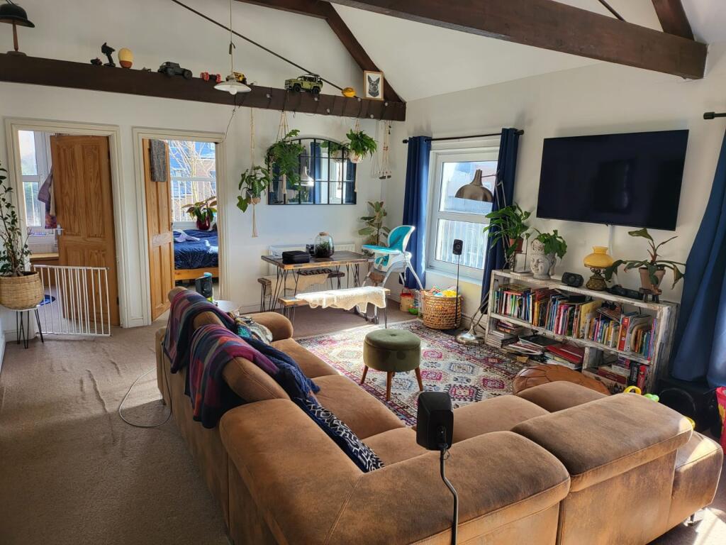 Main image of property: Bishopric, Horsham, RH12