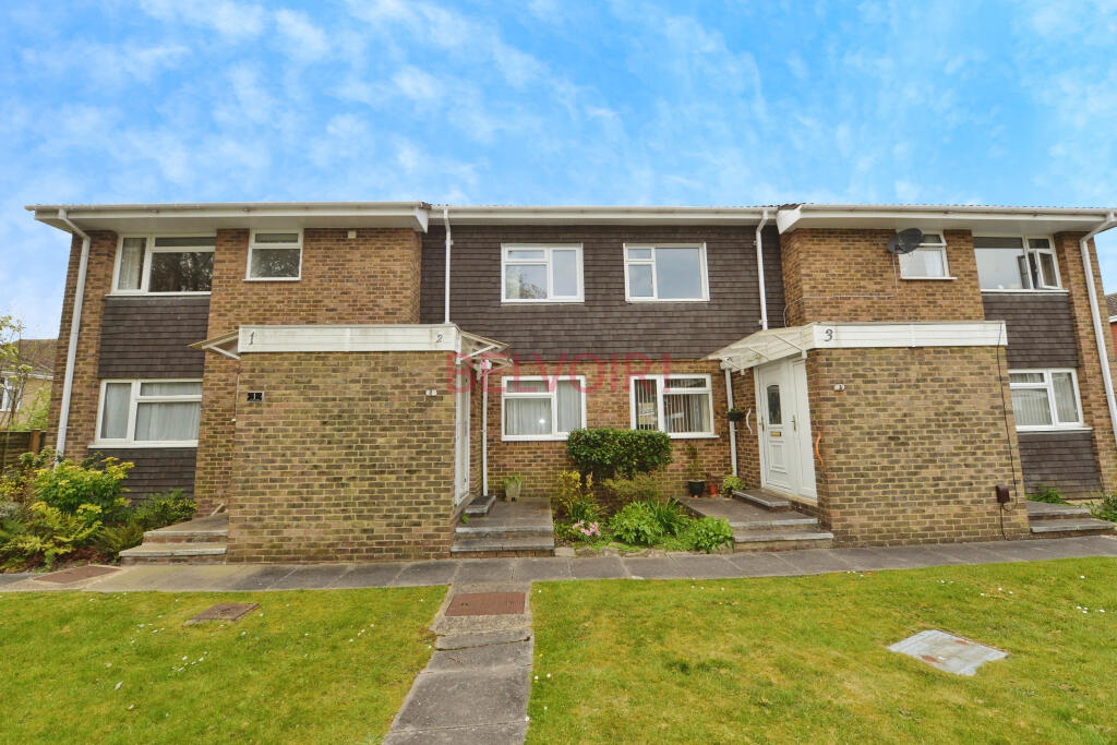 Main image of property: Lincoln Court, Shirley, Southampton, SO15