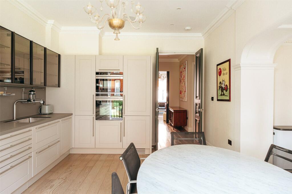 Main image of property: Ormonde Gate, Chelsea, SW3