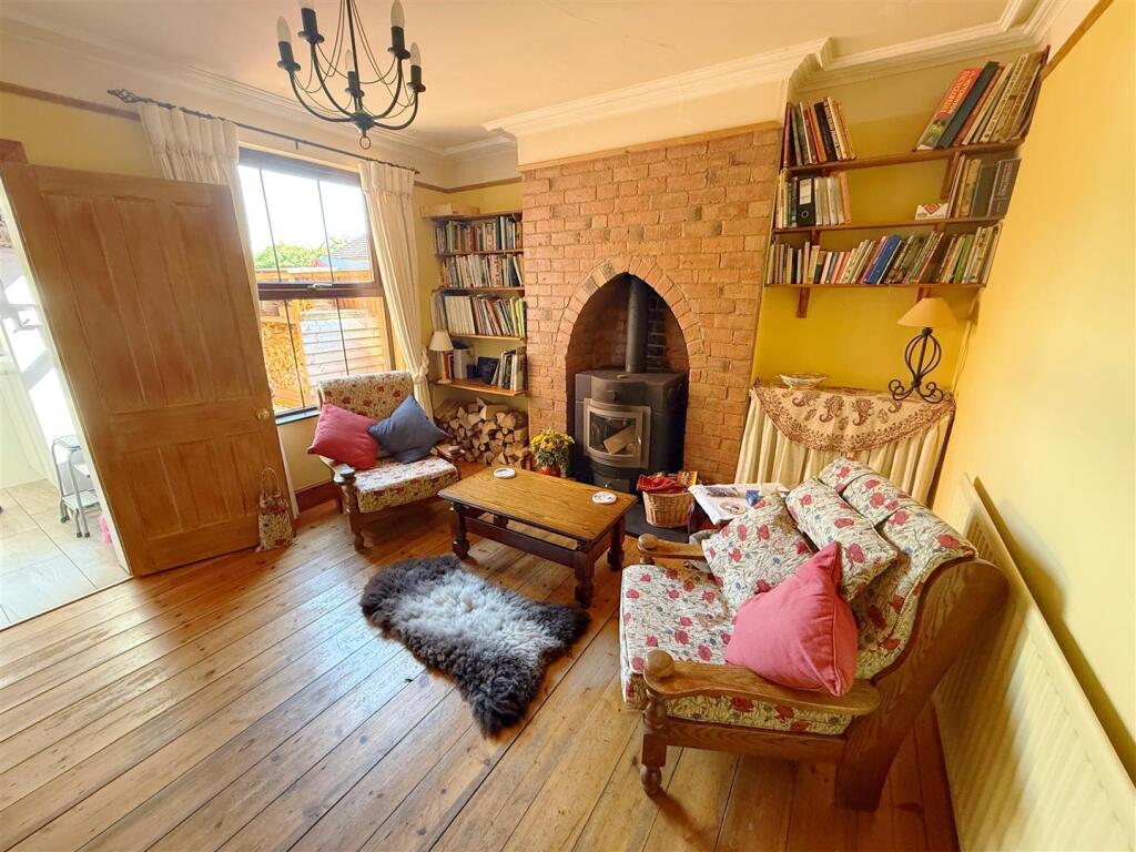 Evesham Street, Alcester - View 3