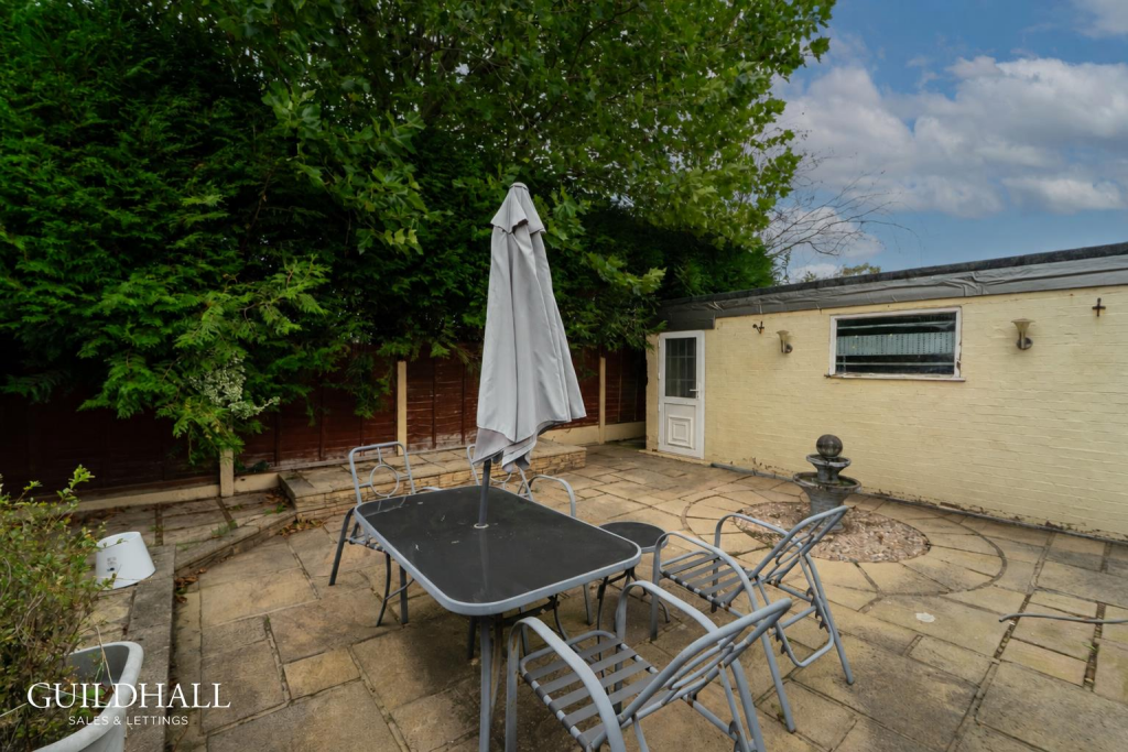 House in Preston, Lea - View 5