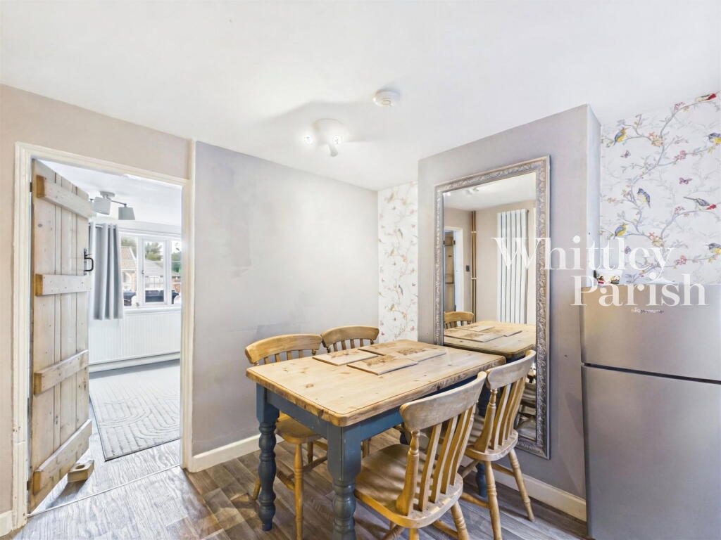 House in Ipswich - View 4