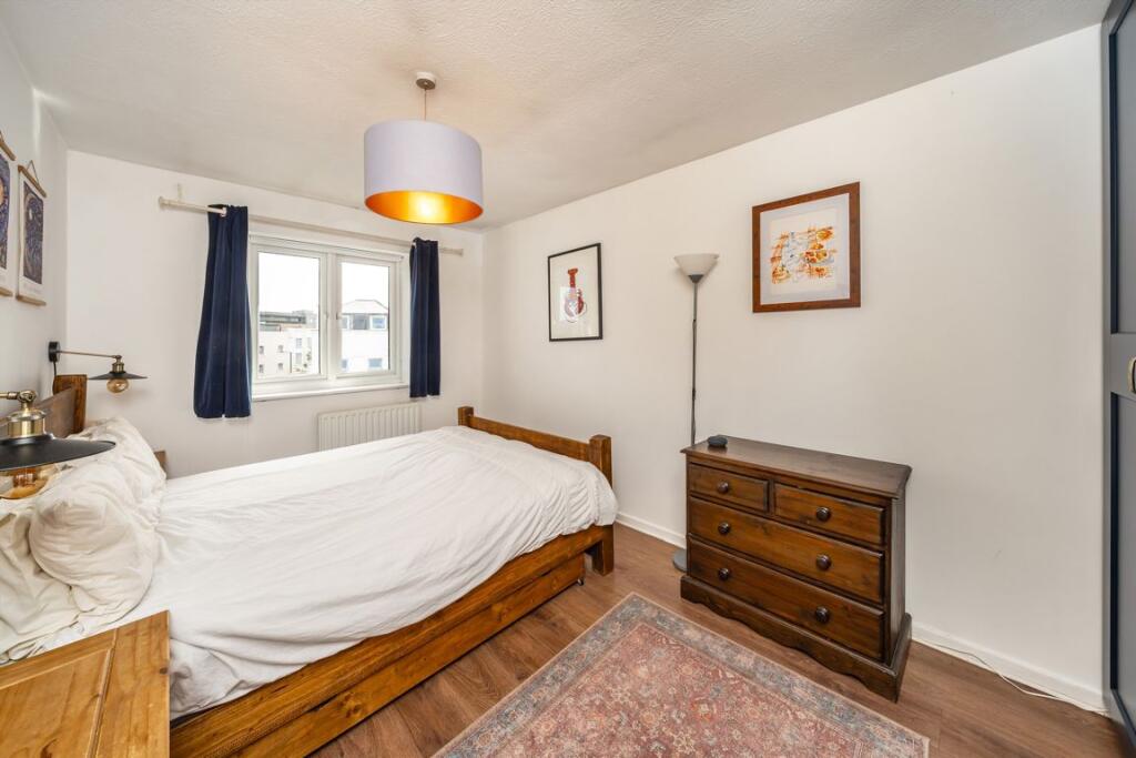Apartment in London, Stockwell Park, Clapham - View 4