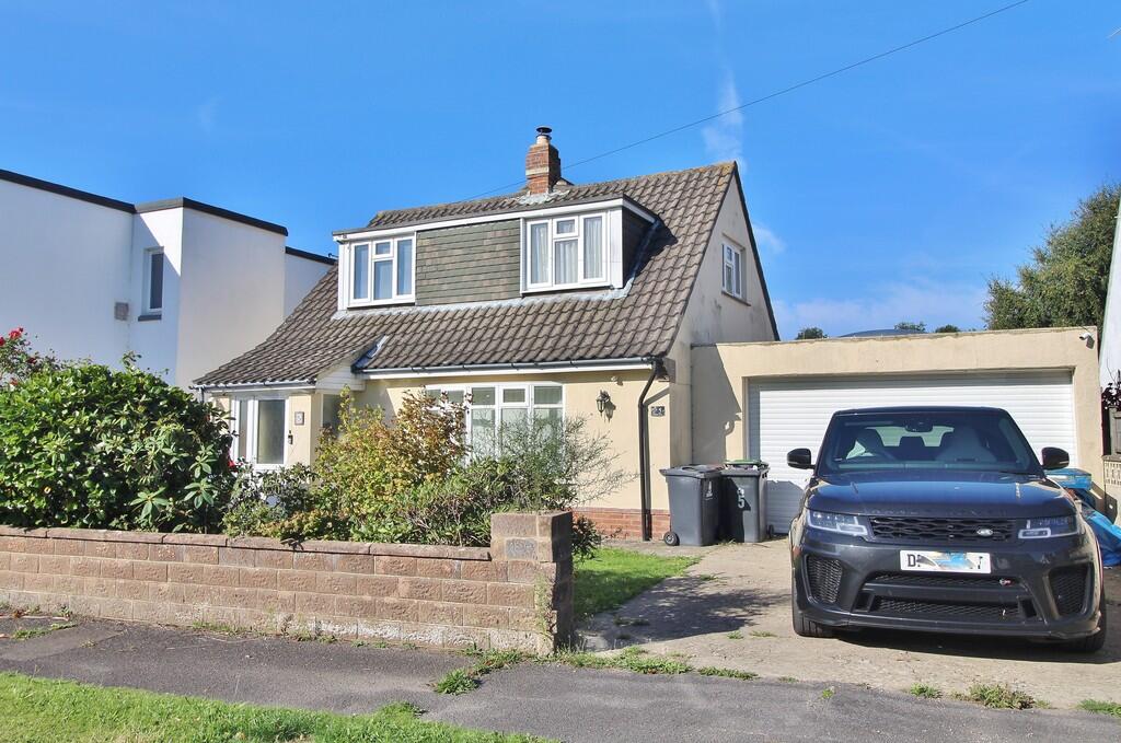 3-bed other on Magdala Road, Hayling Island, £540,000