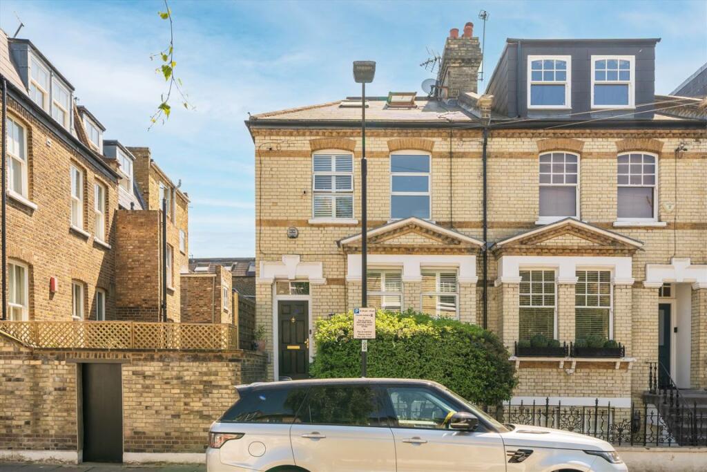 Main image of property: Chesson Road, West Kensington