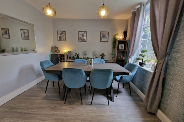 House in Maidstone, Ulcombe - More