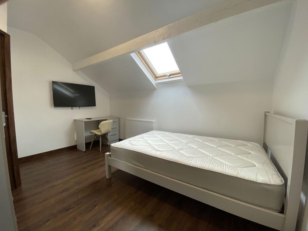 House in Birmingham, Kings Heath - More