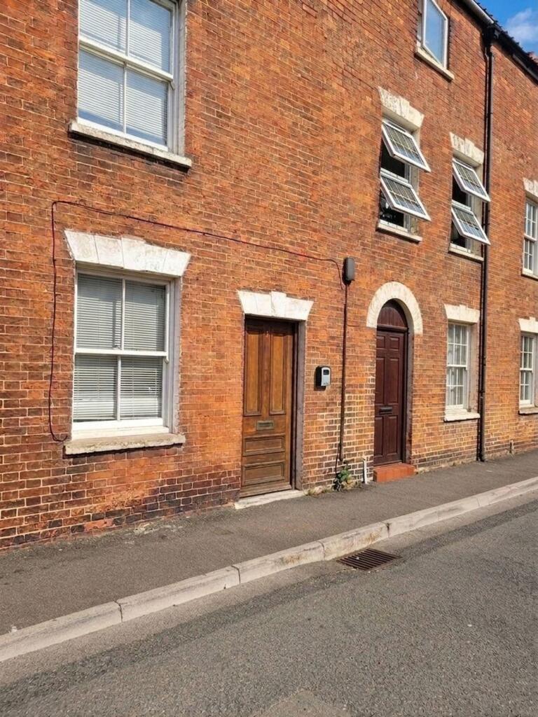 House in Taunton - View 4