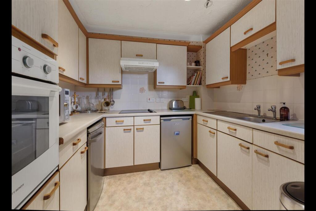 Banbury Road, Stratford-Upon-Avon, CV37 photo 3