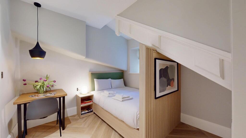 Main image of property: Draycott Avenue, London, SW3